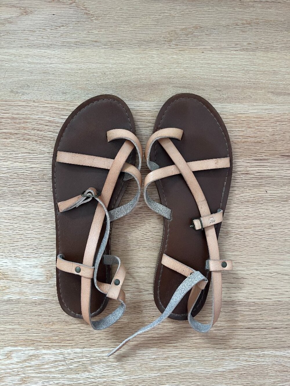 Mossimo Sandals Brown Tan Size 7.5